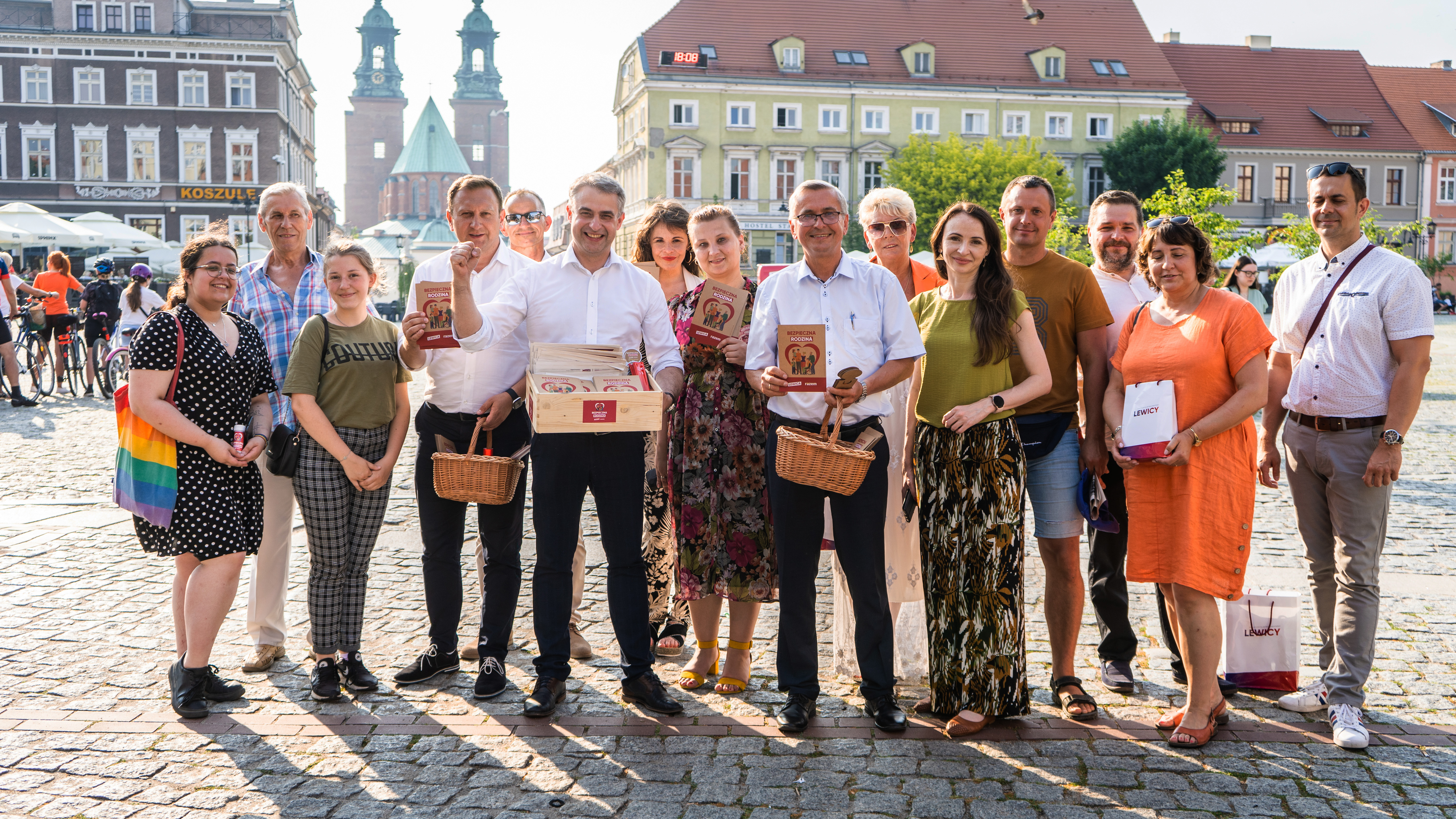 dsc07874_52183932387_o